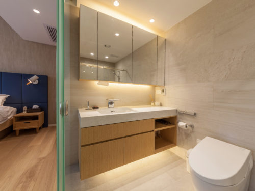 contemporary-bathroom